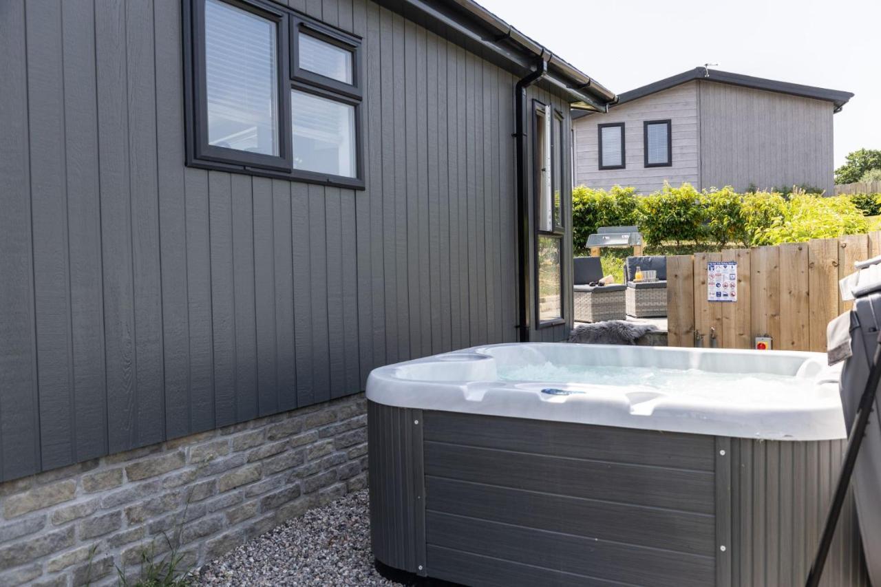 Rose Lodge, 21 Roadford Lake Lodges Lifton Buitenkant foto