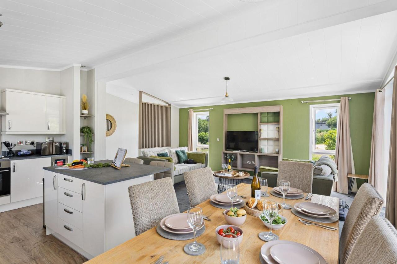 Rose Lodge, 21 Roadford Lake Lodges Lifton Buitenkant foto